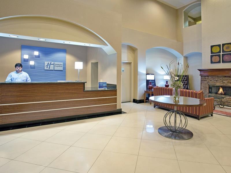 Holiday Inn Express & Suites Rancho Mirage - Palm Spgs Area By Ihg Екстериор снимка