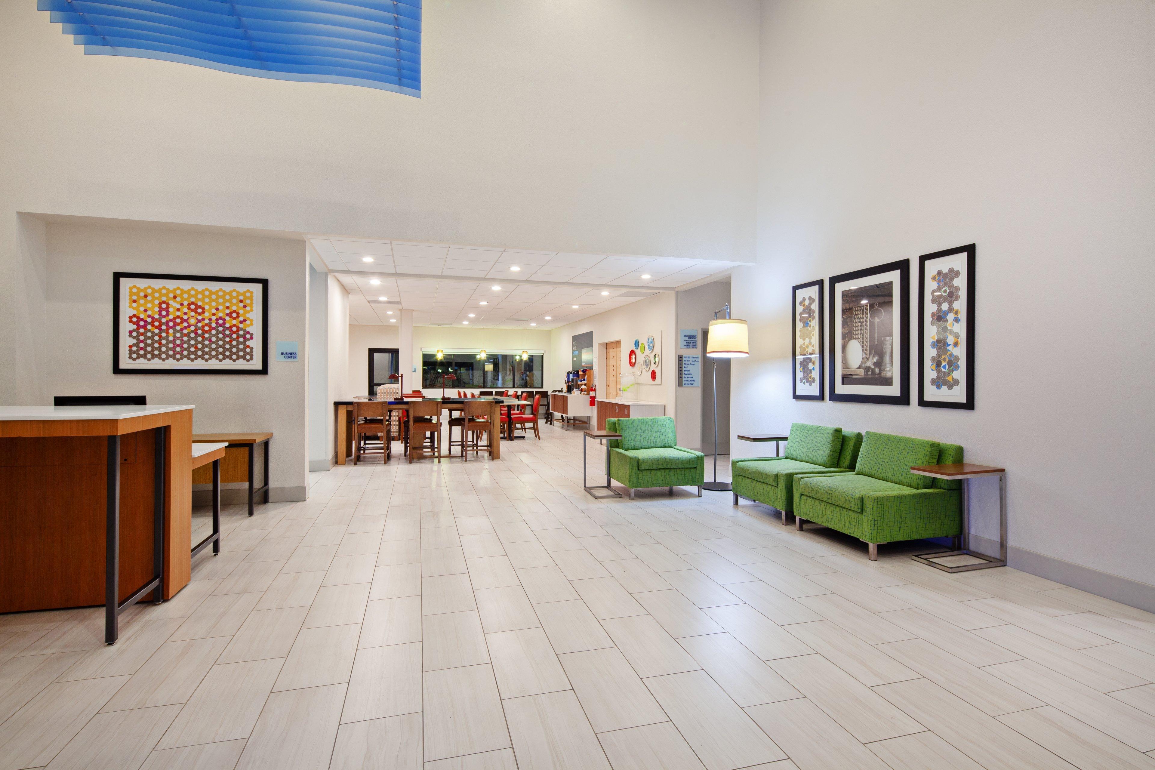 Holiday Inn Express & Suites Rancho Mirage - Palm Spgs Area By Ihg Екстериор снимка