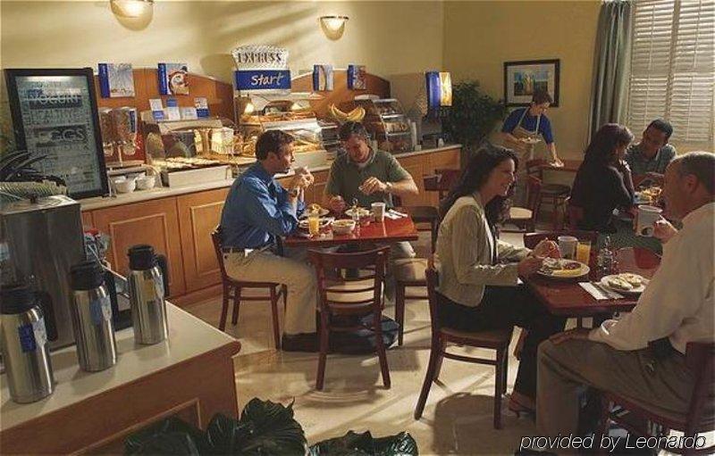 Holiday Inn Express & Suites Rancho Mirage - Palm Spgs Area By Ihg Ресторант снимка