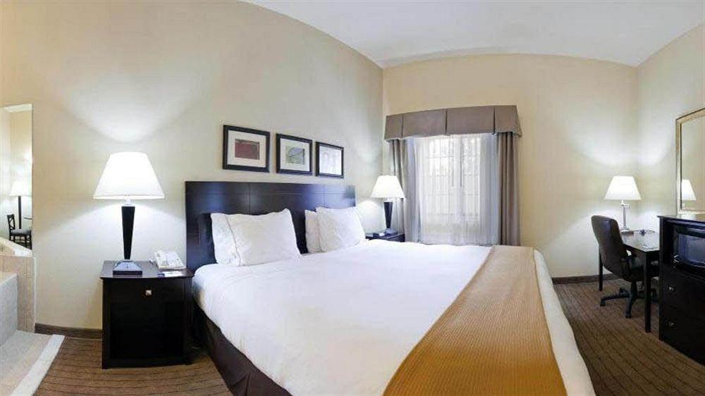Holiday Inn Express & Suites Rancho Mirage - Palm Spgs Area By Ihg Екстериор снимка